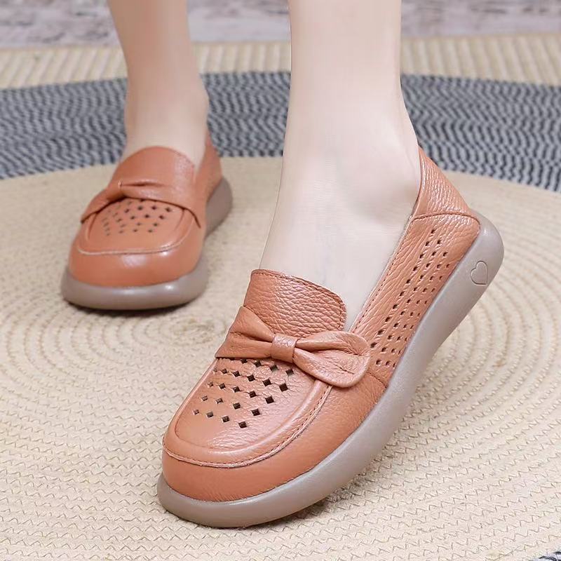 Breathable hollowed-out shoes for foreign trade, round-toed mid-mouth solid color mom shoes, low-heeled loafers, women's comfortable shoes, women's shoes full figure