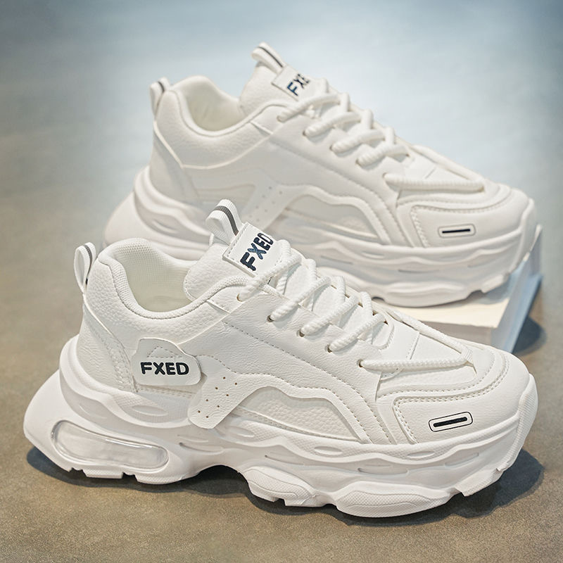 Summer new breathable white men's shoes, men's trendy and versatile thick-soled sports shoes, men's casual dad trendy shoes full figure
