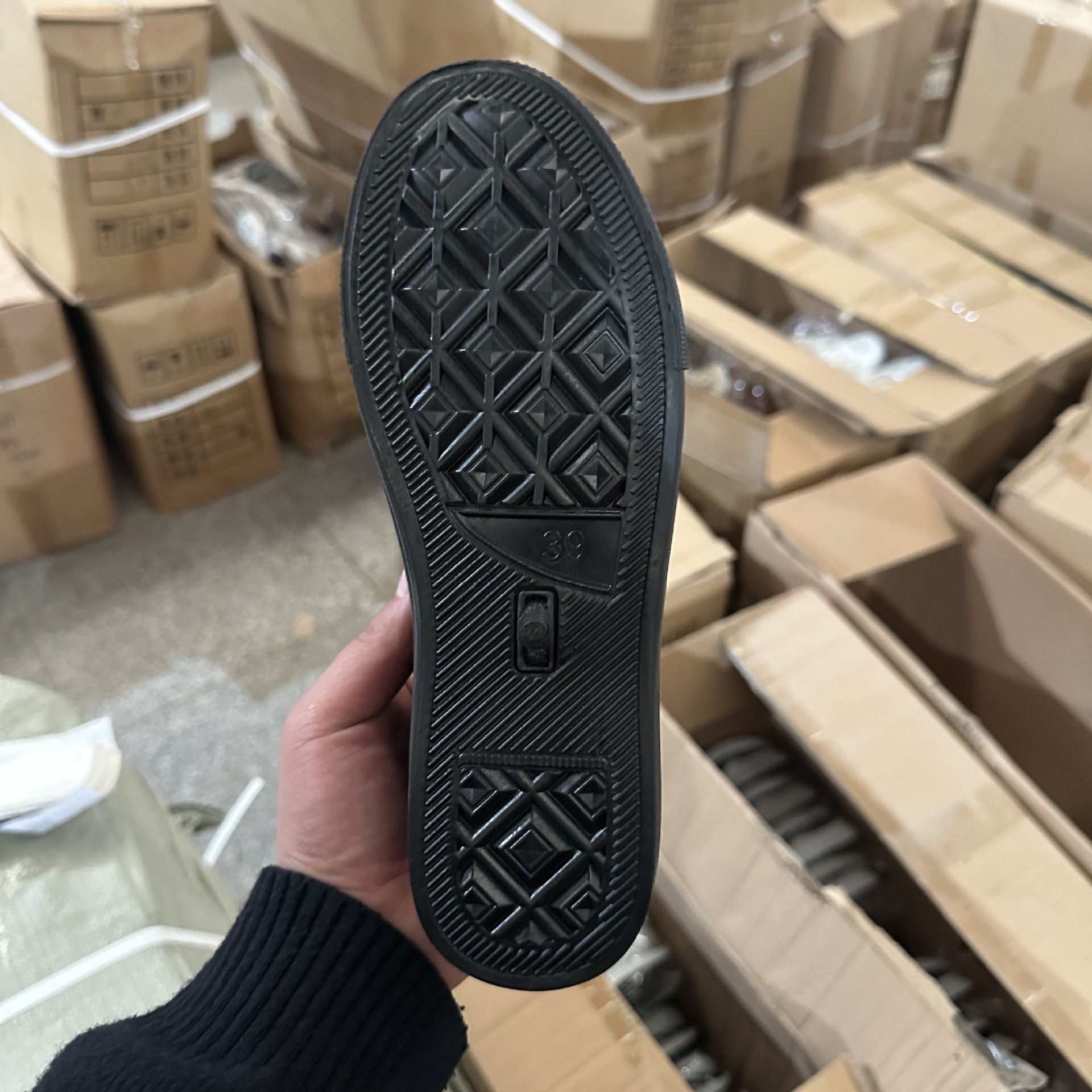 Factory direct sales of old Beijing cloth shoes, men's breathable black cloth shoes, durable and comfortable, work dad shoes, driver shoes wholesale Application Scenario