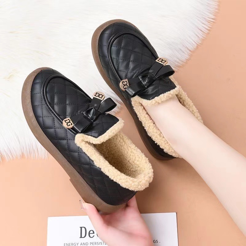 For the winter of 2024, the new style of Boken fleece warm flat artificial fur shoes are available. You can wear the popular fleece shoes and enjoy a furry winter Specification drawing