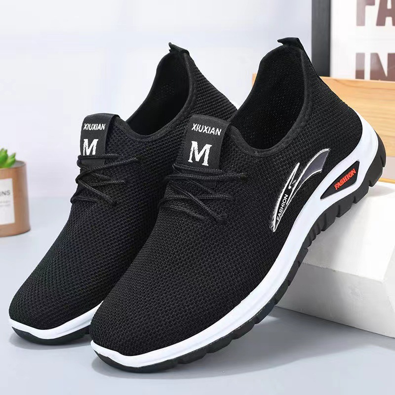 The new Spring/Autumn 2024 Feizhi single-shoe women's sporty, casual and fashionable Korean-style flat old Beijing cloth shoe with lacing Application Scenario