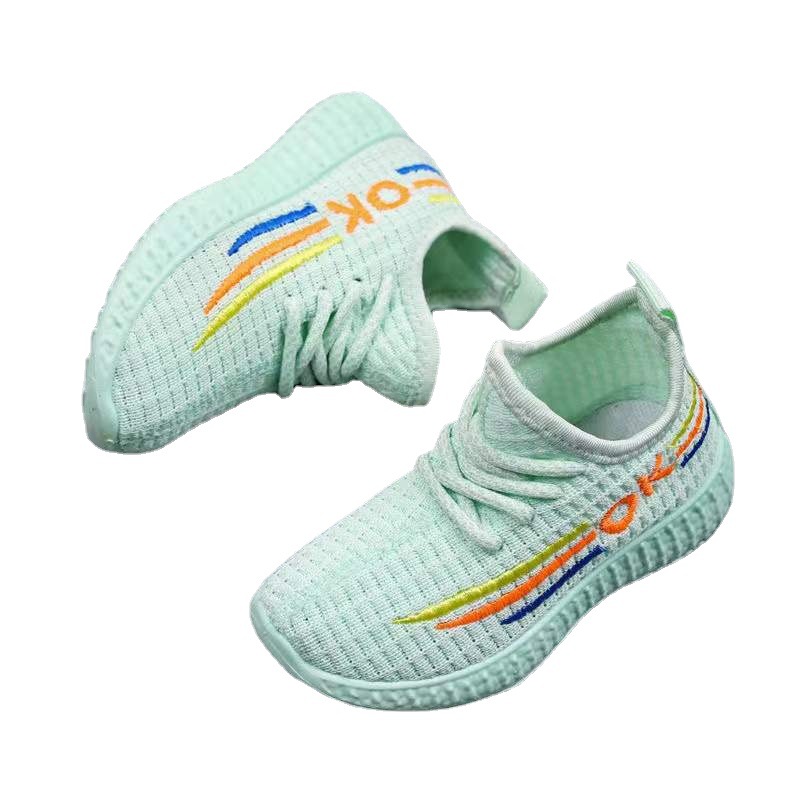 Wholesale of new summer 2024 Coconut shoes, breathable soft-soled sports shoes and low-top girls' casual shoes Application Scenario