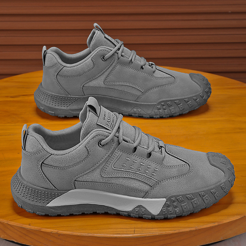 Summer new men's shoes: Breathable work safety shoes, men's anti-slip and wear-resistant, construction site work sports and casual hiking shoes for men full figure
