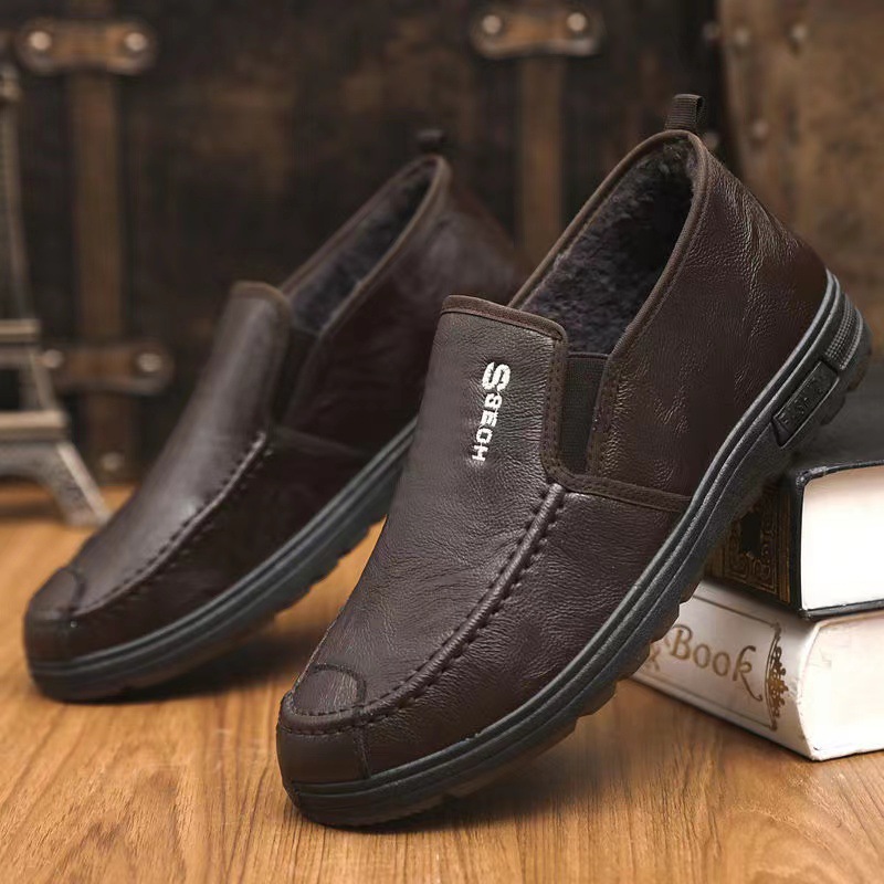 Factory wholesale 2024 summer style leather shoes: Breathable, soft, durable, versatile and casual. Men can add fleece Application Scenario