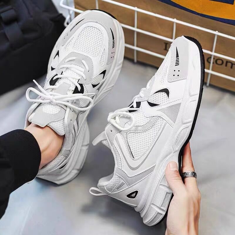 New breathable mesh shoes for men in autumn, trendy and versatile thick-soled sports shoes, casual running dad shoes Application Scenario