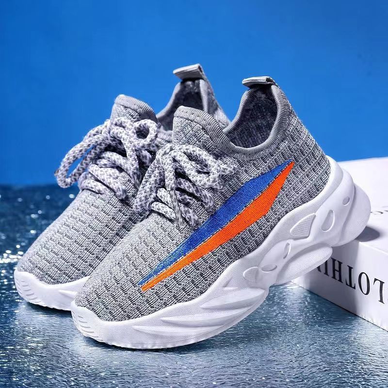 The 2024 new summer collection of children's shoes features breathable net shoes for big kids, exquisite and good-looking sports shoes for both boys and girls Application Scenario