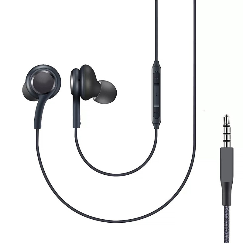 S8 wire-controlled in-ear headphones with microphone, S8Plus mobile phone tuning headphones, 3.5mm Android universal nylon cable Application Scenario