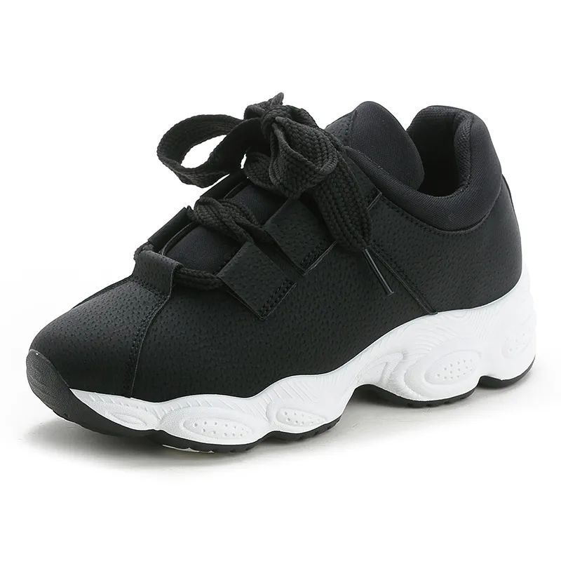 2023 Autumn new style white casual shoes, women's Korean sports shoes, women's shoes, student running shoes, women's foreign trade wholesale Item Picture