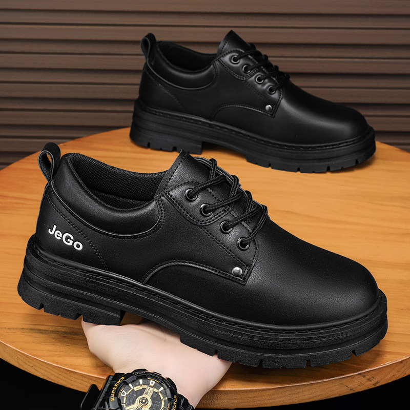 New breathable Martin boots for men in autumn, Korean style, trendy, versatile, anti-slip, durable, casual workwear and safety shoes for men details Picture