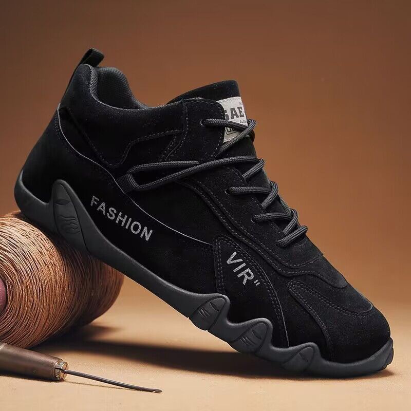 Spring new men's breathable board shoes, men's construction site work shoes, sports and casual board shoes, wholesale for export Application Scenario