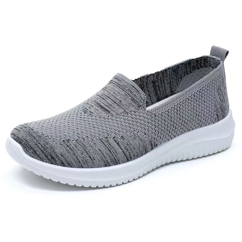 2024 Spring and Autumn New style Old Beijing cloth shoes Women's flying woven breathable sports and casual walking shoes, anti-slip soft-soled running shoes Item Picture