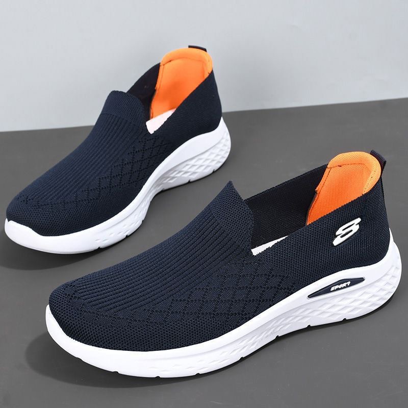 Breathable net shoes for men, 2025 Summer new style, lazy person, hollowed-out one-step casual running, soft sole and soft upper, wholesale for export full figure
