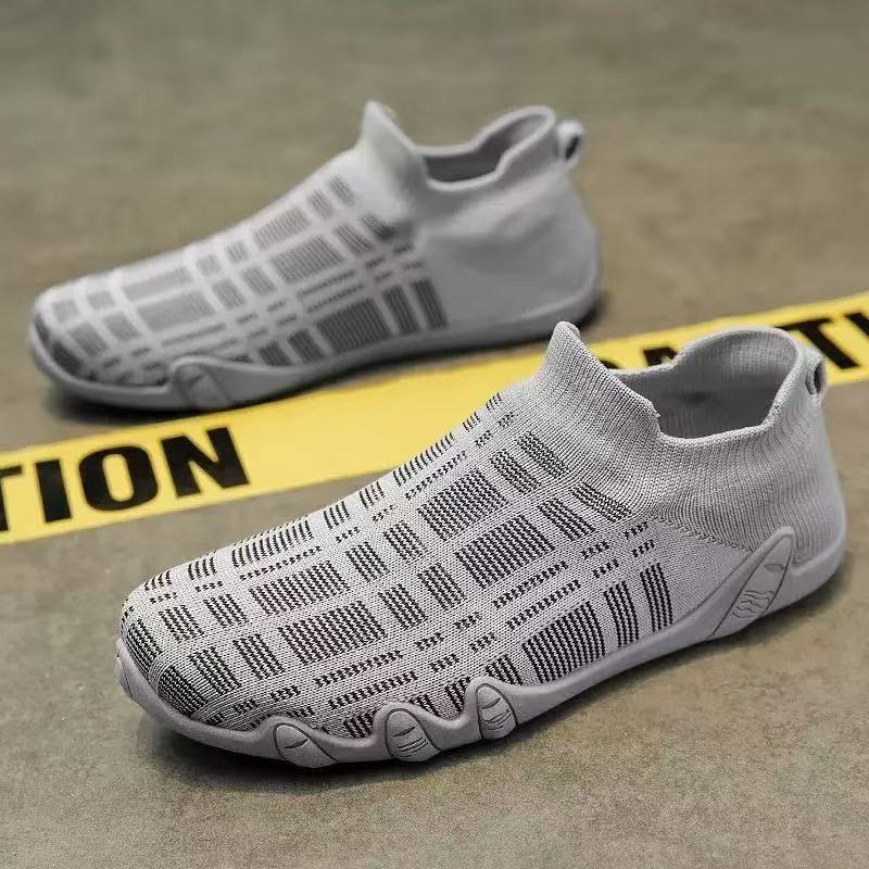 Cross-border distribution of 2025 new spring and summer breathable soft-soled old Beijing cloth shoes, Feizi casual mesh shoes, flat for men Application Scenario