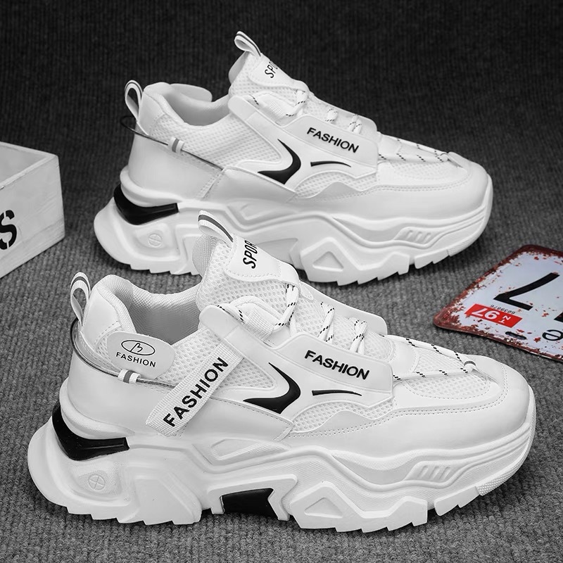 New breathable mesh white sneakers for summer men's shoes, Korean-style trendy and versatile men's sports shoes, casual dad trendy shoes full figure