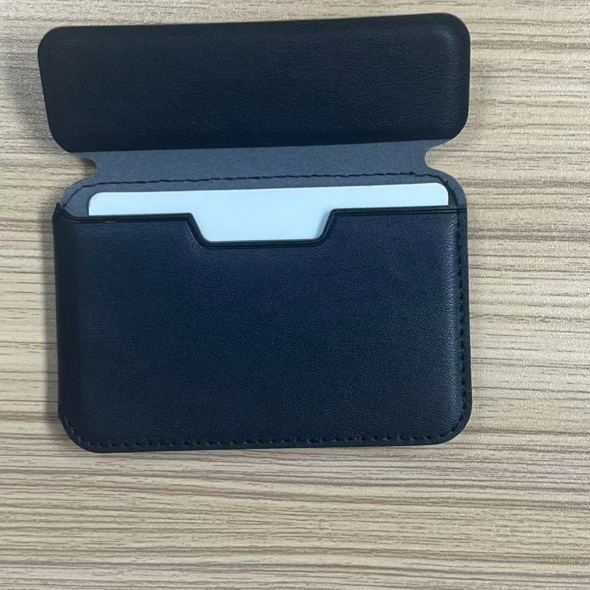 Magnetic Magsafe card packs for two iPhone12/13/14/15 Plus/16 ProMax Application Scenario