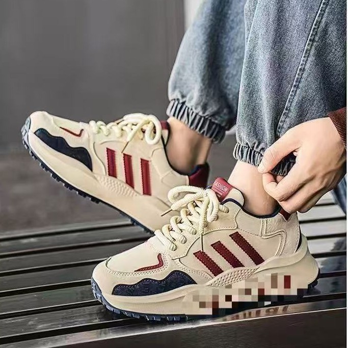 Spring 2025 New Men's shoes: Trendy and versatile sneakers for teenagers, casual Forrest Gump thick-soled men's sports shoes full figure
