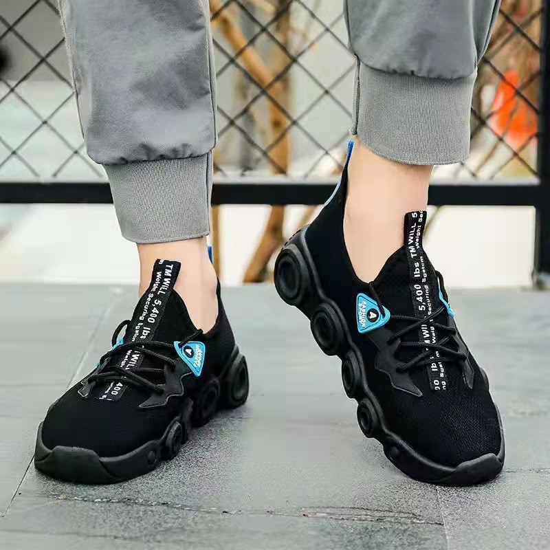 2024 Men's Spring/Summer New Fei-woven breathable sports shoes, popular men's casual cloth shoes, wholesale men's shoes for export Application Scenario