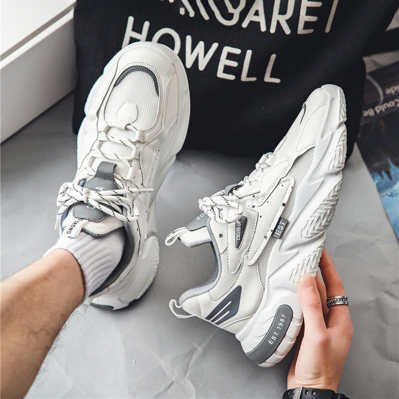 New men's shoes for spring: breathable mesh shoes, trendy and versatile white sneakers, thick-soled sports shoes, casual dad shoes details Picture