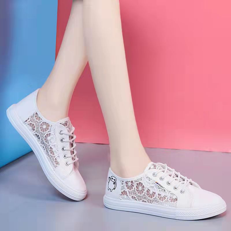 2024 Summer new lace breathable white sneakers for women, Korean version student shoes, mesh canvas shoes, flat board shoes, consignment Application Scenario