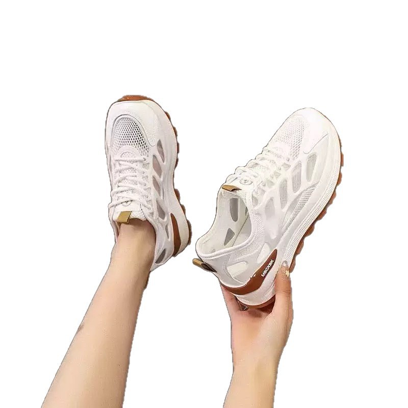 Women's shoes 2022 New versatile white sneakers, online shoes, casual shoes, children's flying woven breathable sports shoes, cross-border wholesale for foreign trade Item Picture