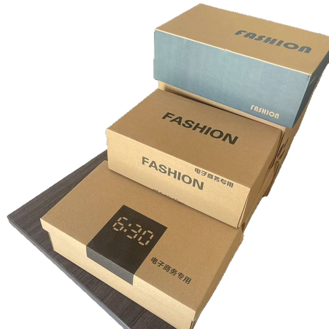 Men's and women's shoe boxes, airplane boxes and folding boxes in stock Item Picture
