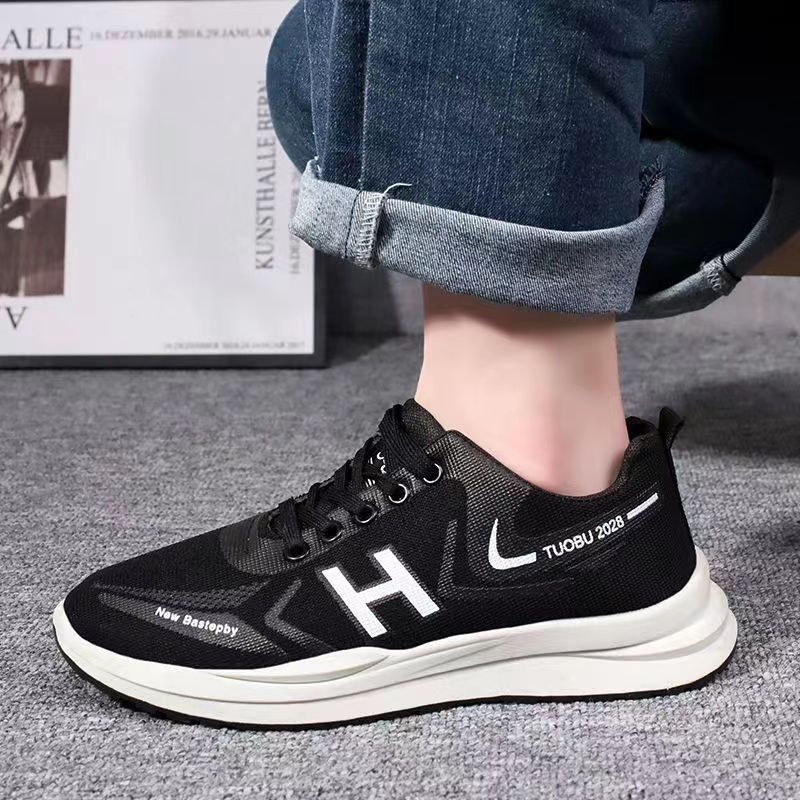Men's Shoes 2024 New style sports men's shoes, Four Seasons Flying Weaving breathable running shoes, casual sports men's export wholesale Application Scenario