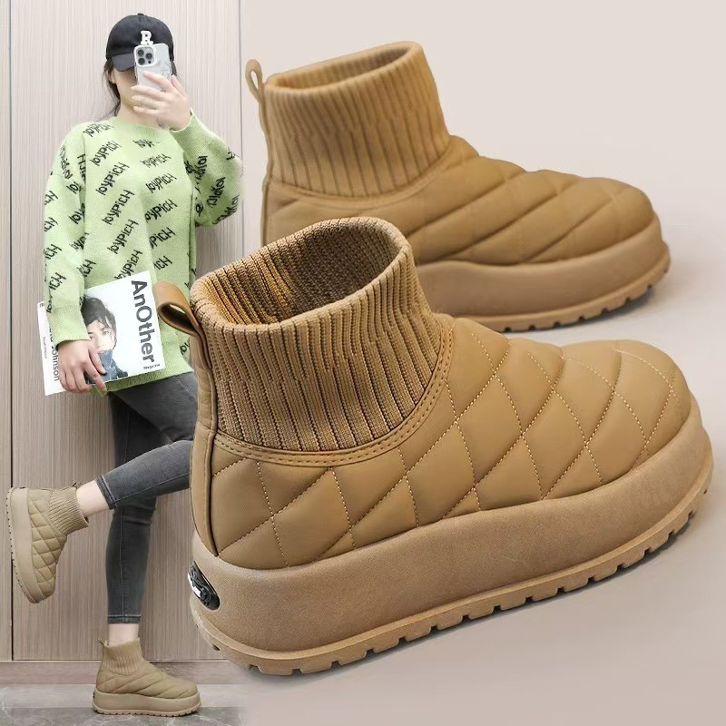 Thick-soled snow boots for women 2024 winter new style, fleece and thickened cotton shoes for women, waterproof and comfortable ankle boots, wholesale one piece full figure