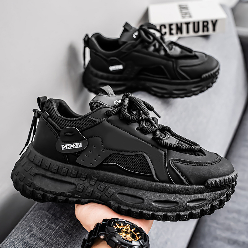 New summer men's shoes with breathable mesh, teenagers' sports shoes, men's trendy and versatile, thick-soled tires, dad's trendy shoes Application Scenario