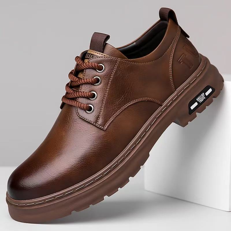 Autumn's new men's handcrafted business casual leather shoes, men's retro workwear large-head lace-up soft sole breathable leather shoes details Picture
