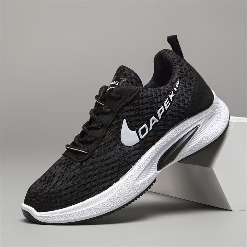 New Spring, summer and autumn 2024 mesh sports shoes, breathable and durable, trendy and casual shoes, fashionable and casual new style full figure