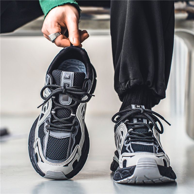 New breathable summer men's shoes, men's sports shoes, Korean style, trendy and versatile, thick-soled casual running dad shoes Application Scenario
