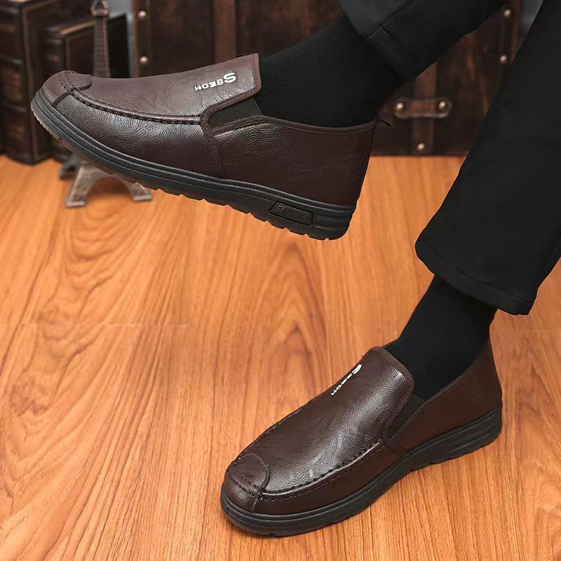 Factory wholesale 2024 summer style leather shoes: Breathable, soft, durable, versatile and casual. Men can add fleece details Picture