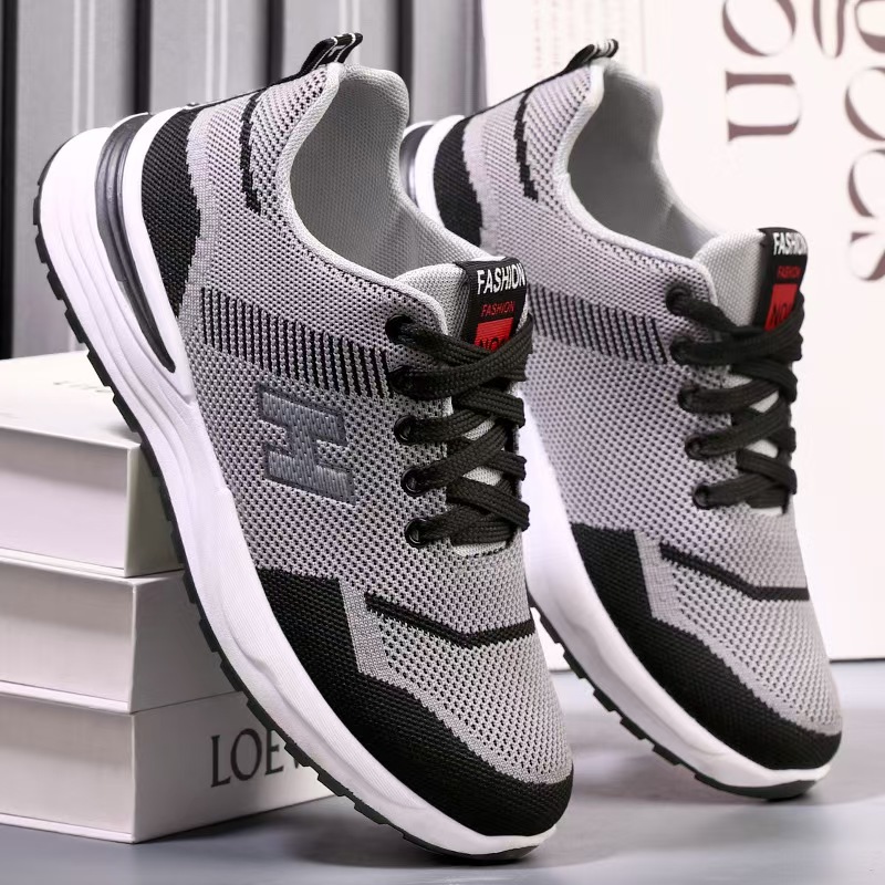 2024 New Spring and summer lightweight sports shoes for women, Korean style, versatile and fashionable running shoes, breathable mesh, casual women's shoes full figure