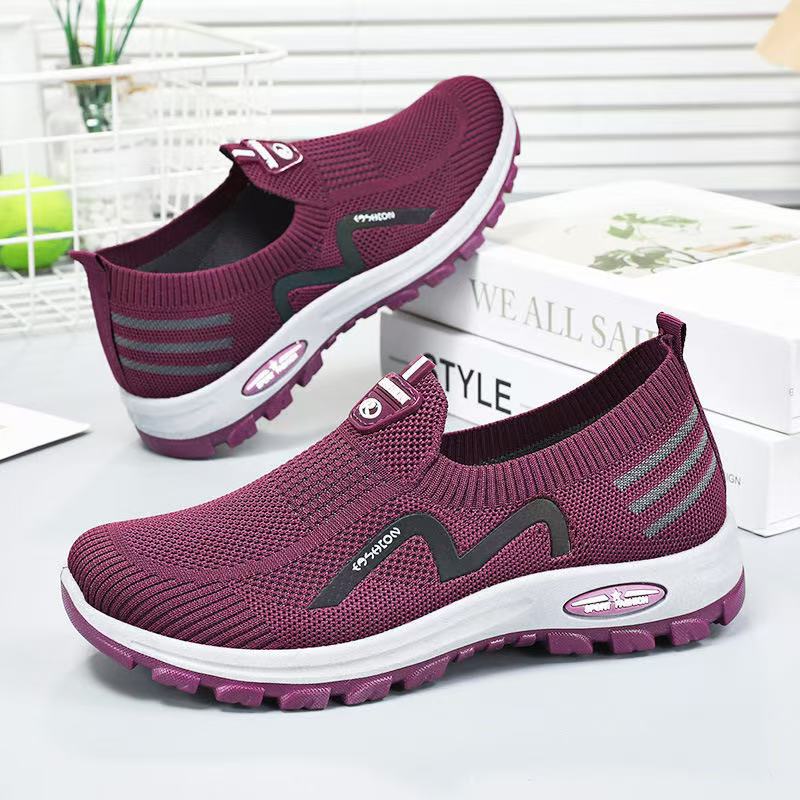 2024 Spring New Women's shoes: Versatile, breathable, one-step women's shoes, soft-soled shoes, daily casual mom shoes wholesale full figure