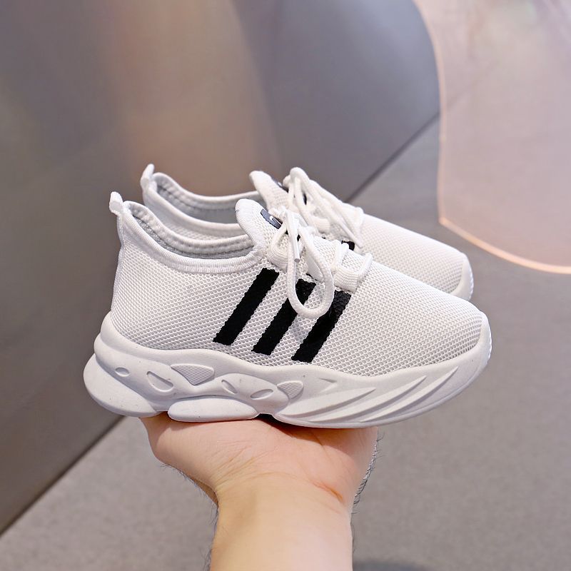 New Korean-style net shoes for boys and girls, children's sports shoes, coconut shoes for kids, and indoor shoes for kindergartens details Picture