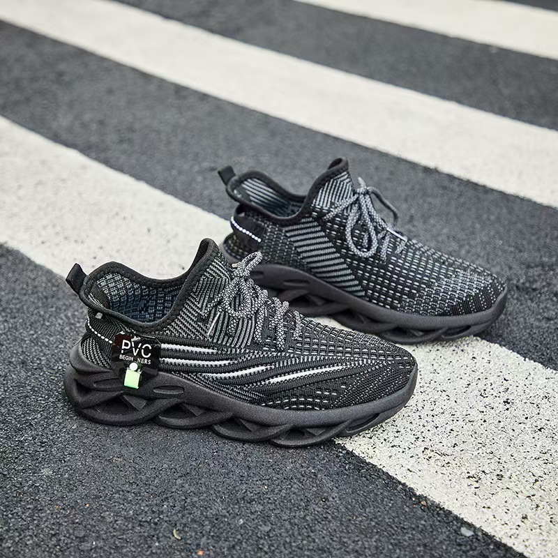 ins Korean version couple style flying woven shoes 2024 Summer new student sports shoes, breathable running casual shoes, lightweight details Picture