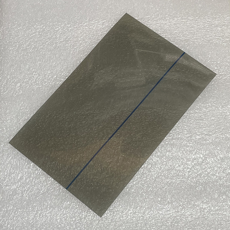 Large-sized polarizing mobile phone LCD screen, large-sheet polarizing film, universal polarizing film negative, 9.7-inch polarizing details Picture