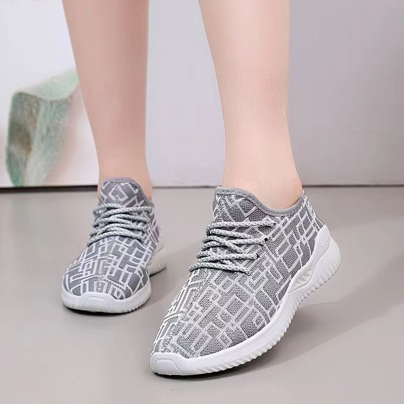 2023 New trendy shoes for women, versatile student sports shoes, lightweight and comfortable shoes, super breathable flying mesh surface shoes Application Scenario