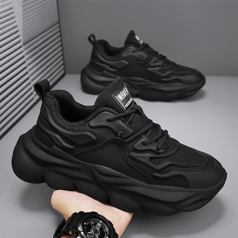 New breathable mesh coconut shoes for men in summer, trendy and versatile thick-soled sports shoes, casual running shoes for men Application Scenario