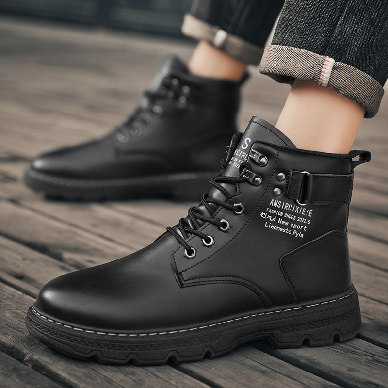 New men's shoes for autumn: High-top Dr. Martens boots, men's trendy and versatile thick-soled work shoes, casual leather boots, and black ankle boots Application Scenario