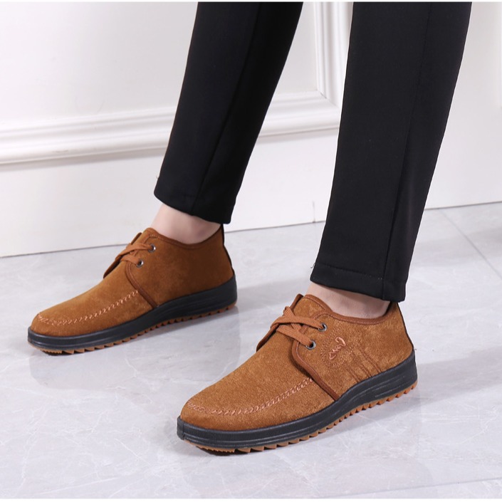 Old Beijing cloth shoes, casual canvas shoes for middle-aged and elderly men, comfortable to wear with one foot, versatile work safety shoes details Picture