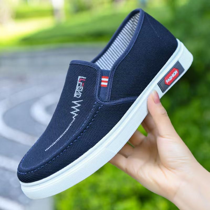 One-piece delivery of new male student shoes, one pair of denim canvas old Beijing cloth shoes, fashionable and casual lazy shoes full figure