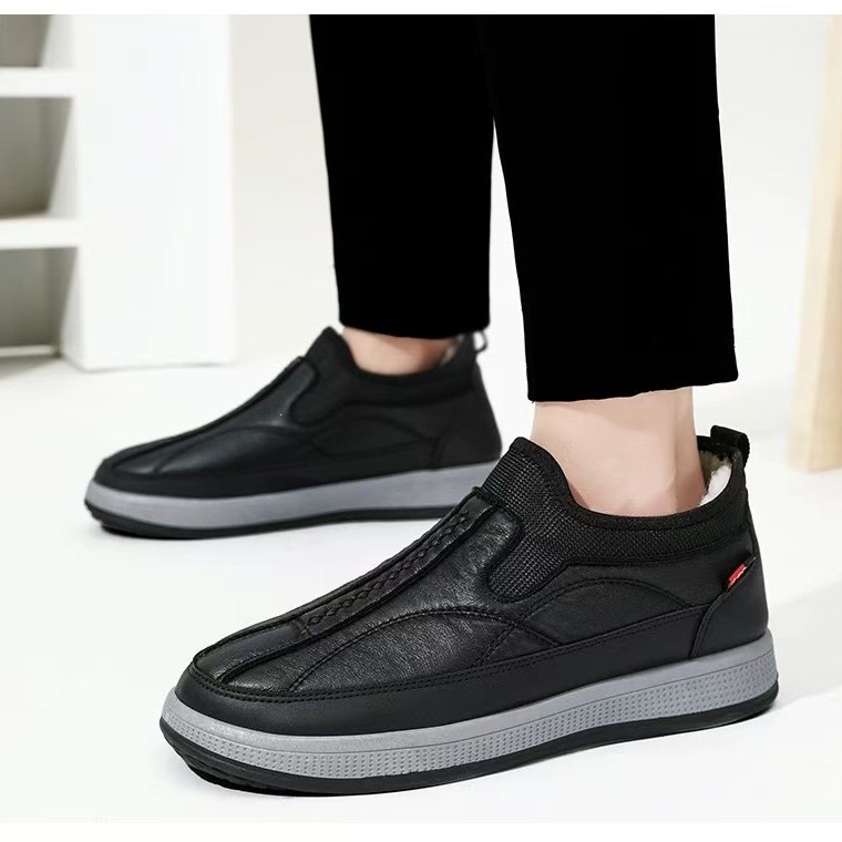 Winter old Beijing cloth shoes, men's cotton boots, fleece and thickened wool dad shoes, soft-soled, anti-slip and lightweight snow boots Application Scenario