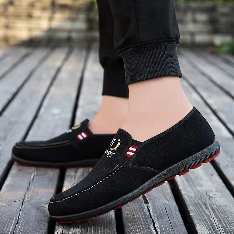 Wholesale of foreign trade men's shoes, cloth shoes, old Beijing cloth shoes, middle-aged and elderly men's work shoes, casual men's shoes, and walking shoes from the manufacturer Specification drawing