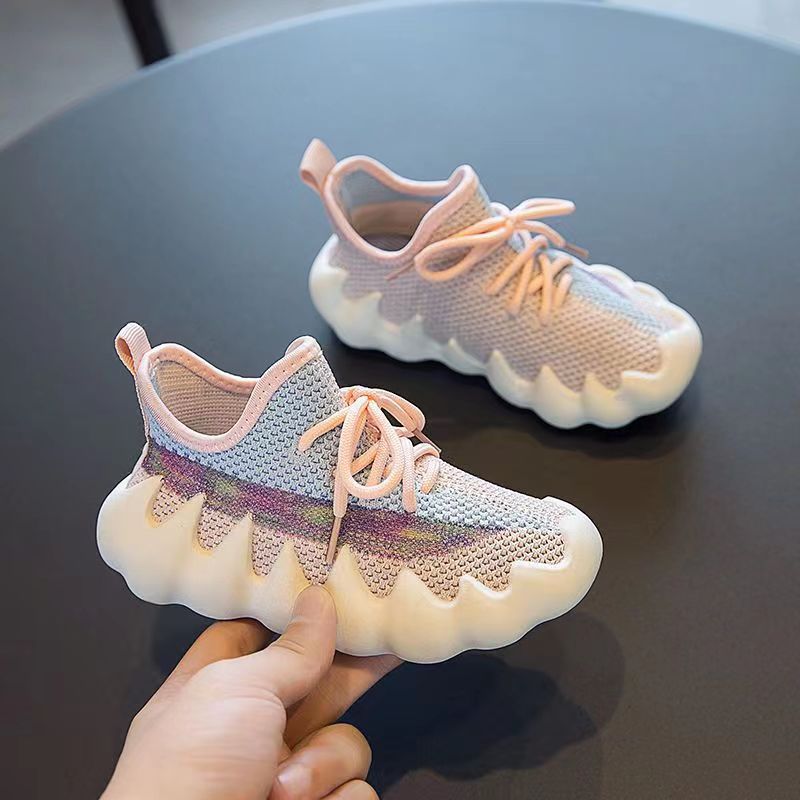 2024 New autumn children's shoes, boys' and girls' breathable flying woven sports shoes, versatile soft-soled running shoes manufacturer wholesale full figure