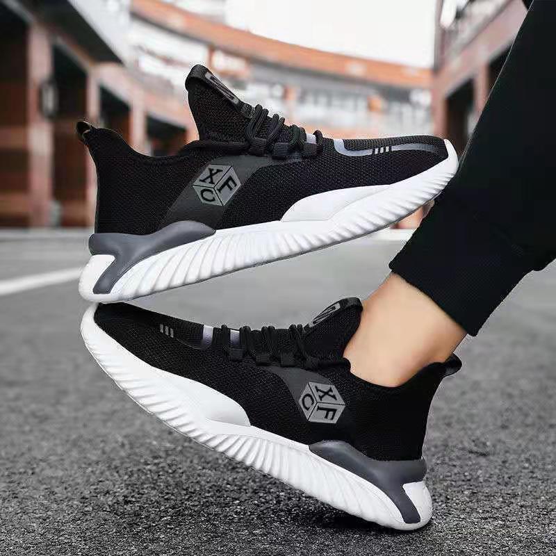Running shoes, men's shoes, travel trendy shoes, men's 2022 summer new style casual sports shoes, trendy one-piece consignment supply details Picture