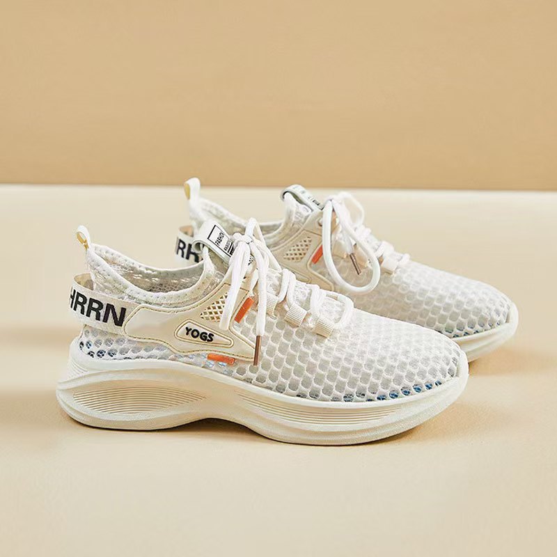 Feizhi Shoes Women's 2024 Summer Net Shoes: Versatile and breathable net upper running women's shoes, soft-soled sports and casual shoes Application Scenario