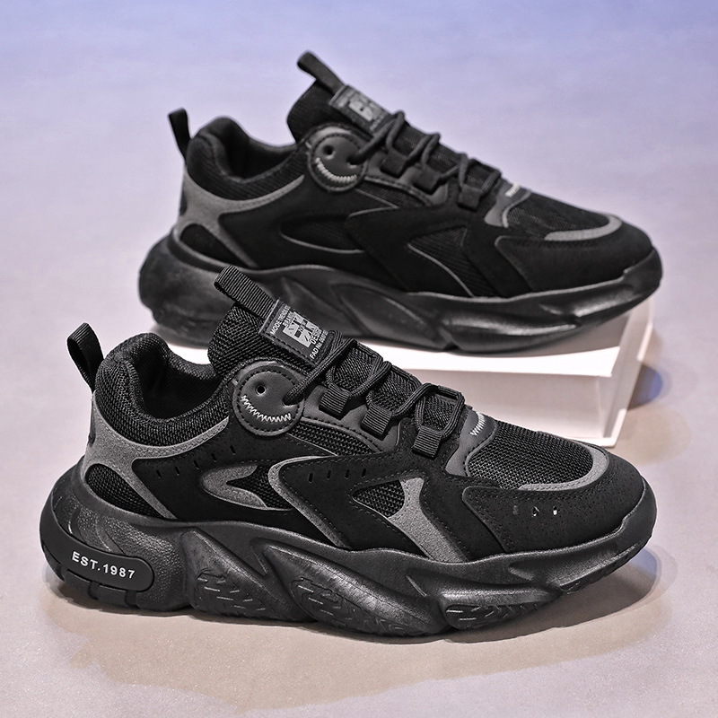 New breathable work safety shoes for men in spring, trendy and versatile men's shoes with insole height-increasing and anti-slip features, casual and sporty dad shoes details Picture