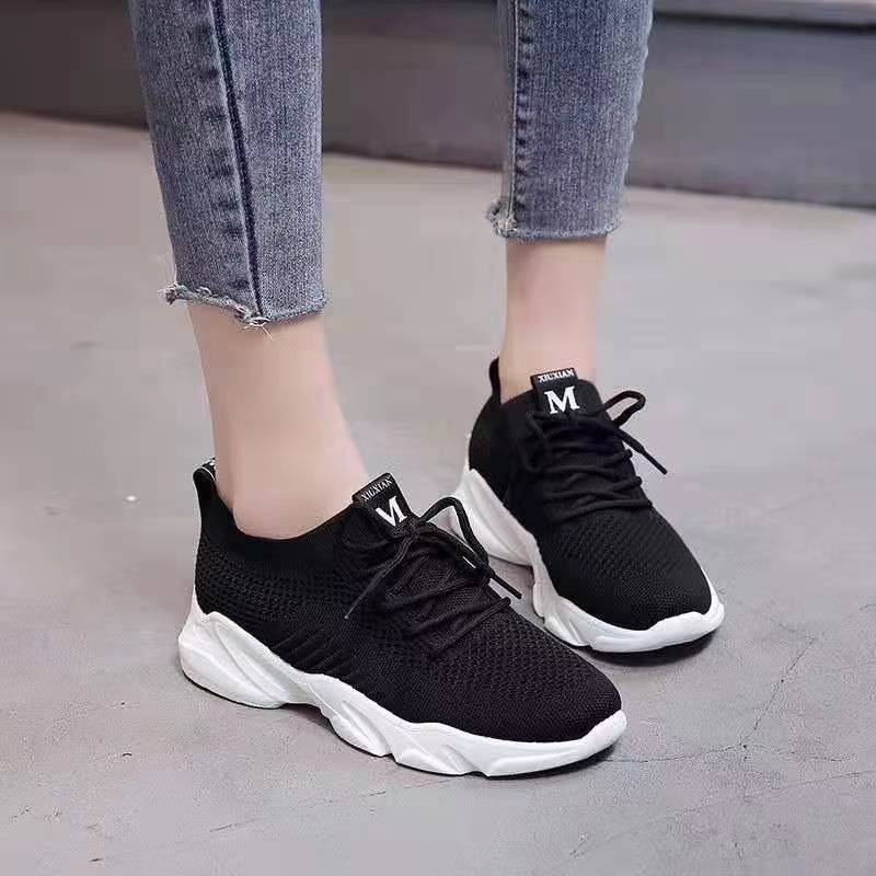 Factory wholesale 2025 sports shoes, women's flat shoes, spring and summer new style mesh breathable shoes, women's casual shoes, women's trend details Picture