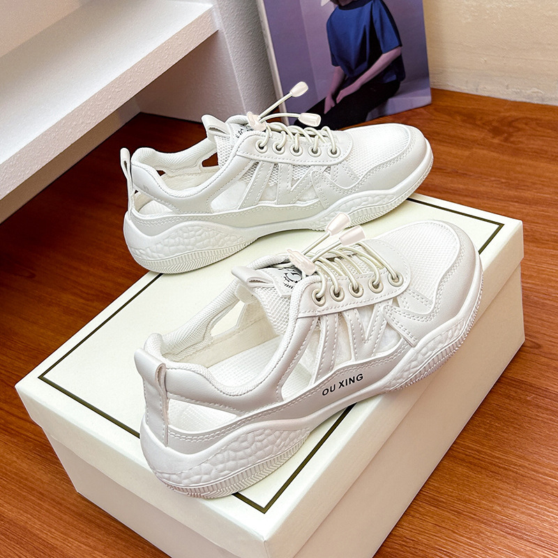 2025 Summer New Korean-style breathable and versatile sneakers, girls' white sneakers, thick-soled casual street style women's shoes Application Scenario